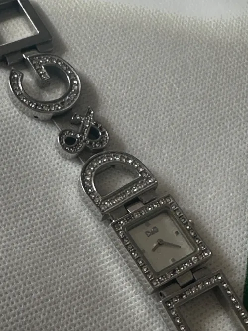Montre DG Italie