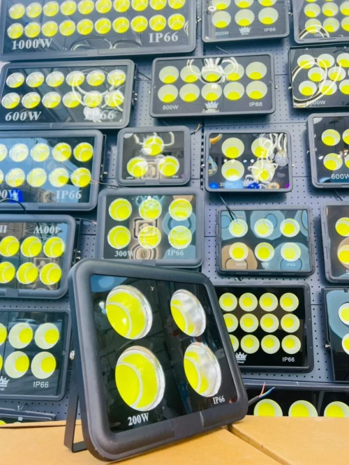 projecteur led 1000w COB FLOOD LIGHT IP66