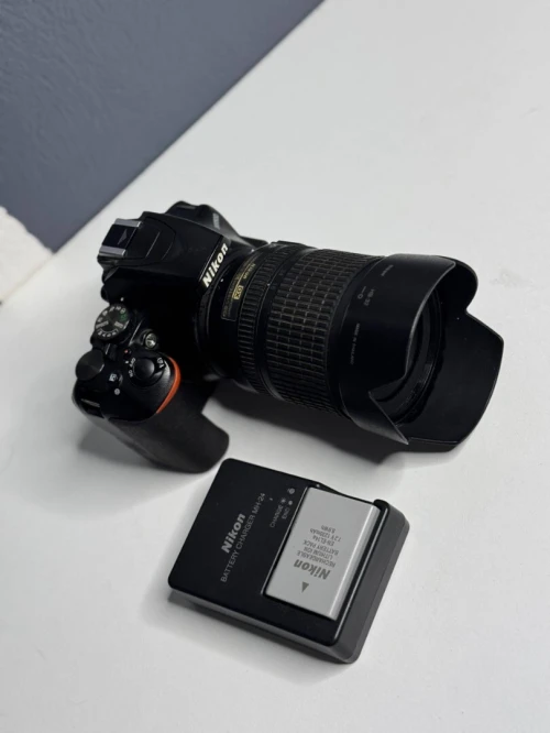 Nikon d3500 avec 18-105mm