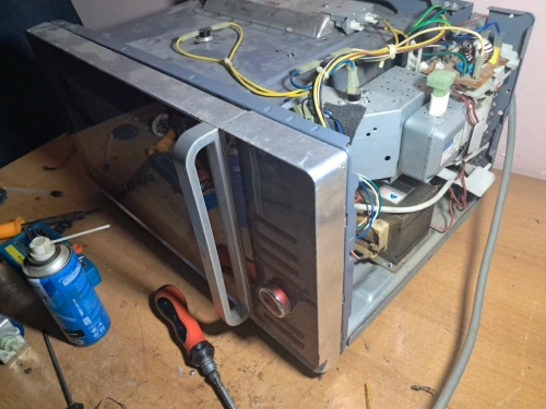 réparation four encastrable électrique micro-onde micro-ondes électroménager