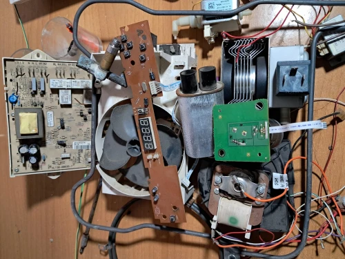 pièces pour fours électriques encastrable, micro-ondes centrale vapeur.