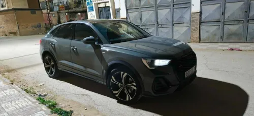 Audi Q3 2022 Q3