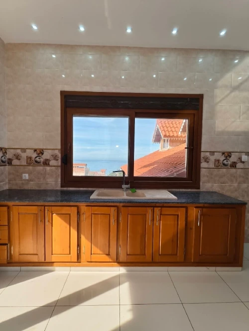 Location Appartement Niveau de villa F4 Tipaza Ain tagourait