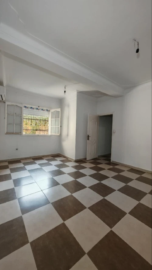 Vente Appartement Niveau de villa F3 Tipaza Kolea