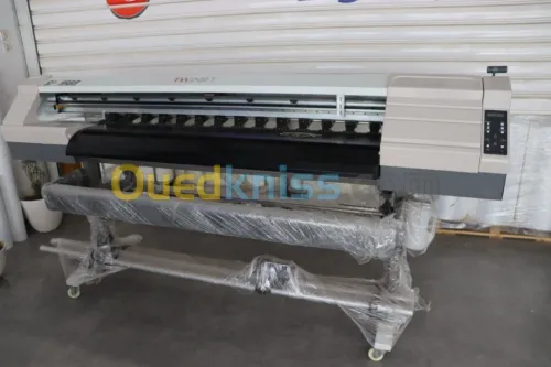 MACHINE D'IMPRESSION NUMERIQUE GRAND FORMA