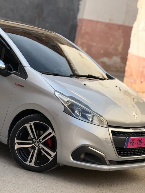 Peugeot 208 2016 Active