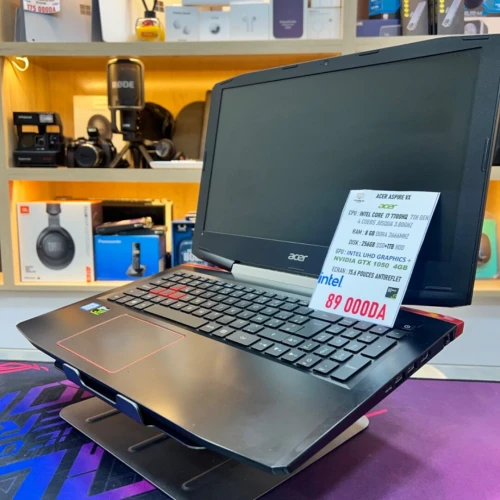 ACER ASPIRE VX I7 7700HQ GTX 1050 8GB RAM 256GB SSD+1TB HDD