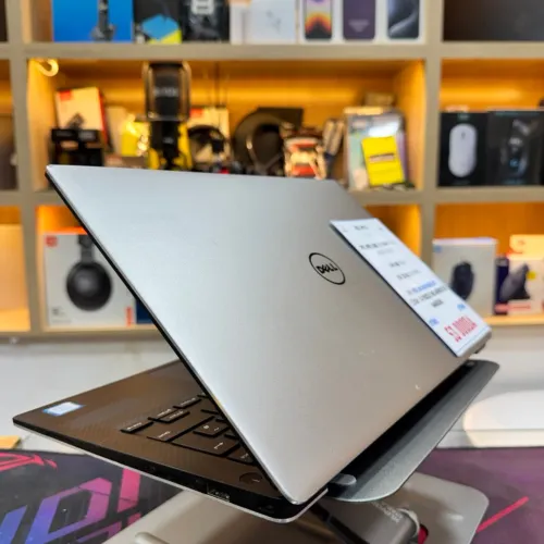 DELL XPS 14 I5 7200U 8GB RAM 128GB SSD ECRAN FHD
