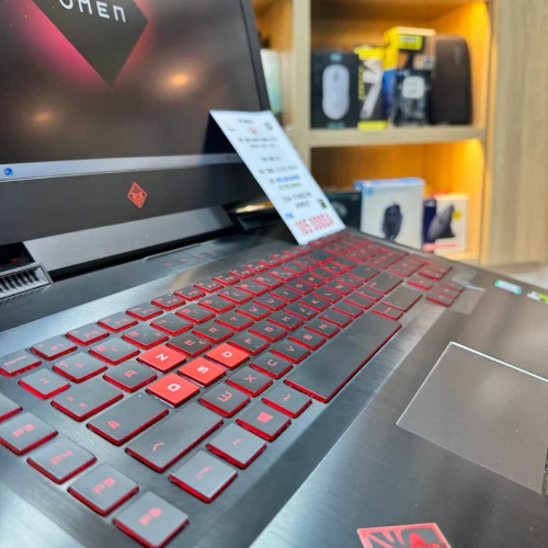 HP OMEN 17 I7 8750H NVIDIA GTX 1050 16GB RAM 128GB SSD +1 TB HDD SOUS EMBALLAGE