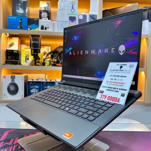 DELL ALINWARE M16 AMD RYZEN 9 7845HX NVIDIA RTX 4070 32GB RAM 1TB SSD 