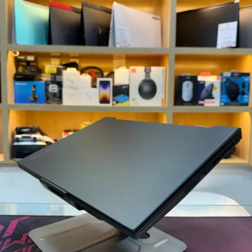 ASUS TUF A16 ADVANTAGE EDITION AMD RYZEN 7 7735HS AMD RADEON RX7600S 8GB GDDR6 32GB RAM 512GB SSD 