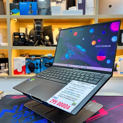 ASUS ZENBOOK PRO I9 13900H NVIDIA RTX 4060 32GB RAM DDR5 1TB SSD 