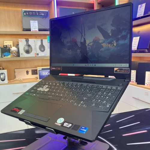 ASUS TUS GAMING RYZEN 7 5800H 16GB 512SSD RTX3060 6GBVRAM 15.6'' FHD 144HZ