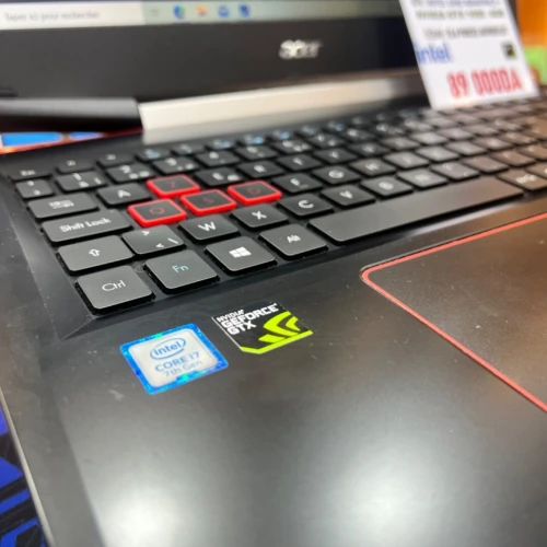 ACER ASPIRE VX I7 7700HQ GTX 1050 8GB RAM 256GB SSD+1TB HDD