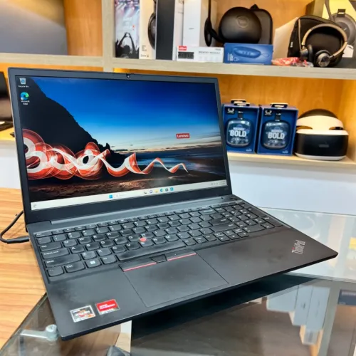 LENOVO THINKPAD E15 GEN 3 RYZEN 7 5700U 16GB RAM 256GB SSD 