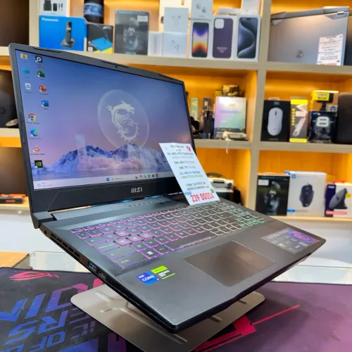 MSI KATANA B13V I7 13620H NVIDIA RTX 4060 16GB RAM 1TB SSD ECRAN FHD 144HZ