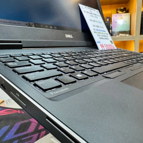 DELL PRECISION 7530 I7 8750H NVIDIA QUADRO P1000 16GB RAM 256GB SSD