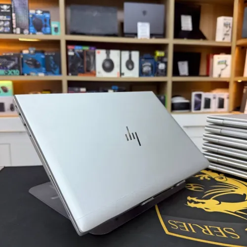 HP ELITEBOOK 840 G8  I5 1145G7 16GB 256GB SSD 14'' FHD 