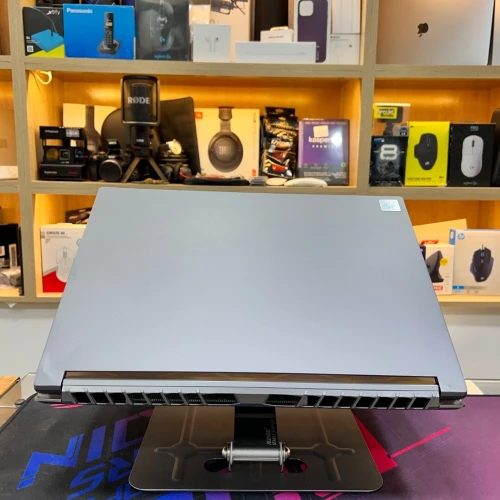 ACER PREDATOR TIRITION 500 SE I7 11800H NVIDIA RTX 3080 32GB RAM 2TB SSD ECRAN WQHD 165HZ