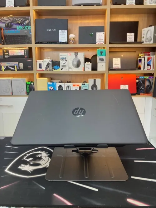 HP 250 G6 CORE I3 7020U 4GB RAM 128SSD 15.6 HD+