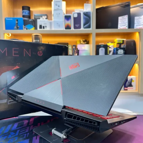HP OMEN 17 I7 8750H NVIDIA GTX 1050 16GB RAM 128GB SSD +1 TB HDD SOUS EMBALLAGE