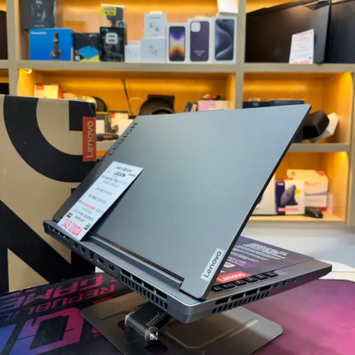 LENOVO LEGION SLIM 5 AMD RYZEN 7 7735HS NVIDIA RTX 4070 16FB RAM 512GB SSD ECRAN QHD 165HZ