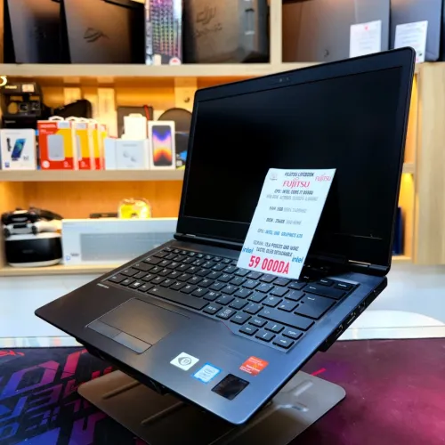 FUJITSU LIFEBOOK I7 8550U 8GB RAM 256GB SSD