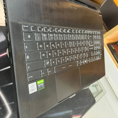 MSI GF75 CORE I7 10750H 16GB 256SSD 1TB HDD RTX3060 17 FHD 144HZ