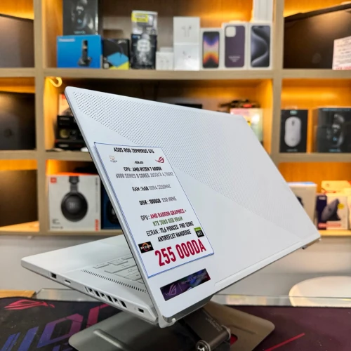 [VENDU] ASUS ROG ZEPHYRUS G15 AMD RYZEN 7 6800H NVIDIA RTX 3080 16GBB RAM 1TB SSD 