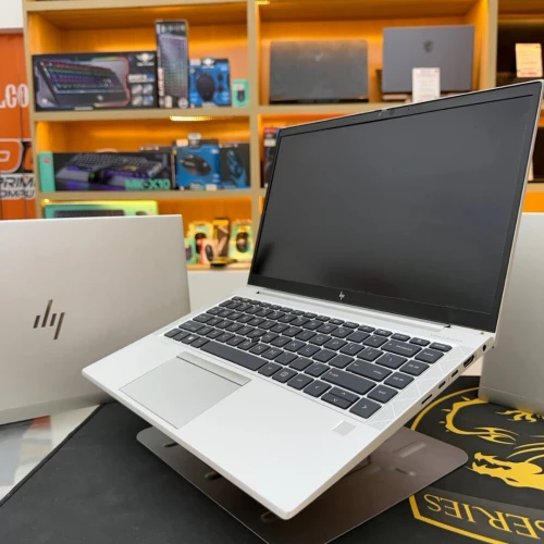 HP ELITEBOOK 840 G8  I5 1145G7 16GB 256GB SSD 14'' FHD 