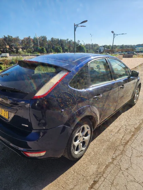 Ford Focus 5 portes 2010 Focus 5 portes