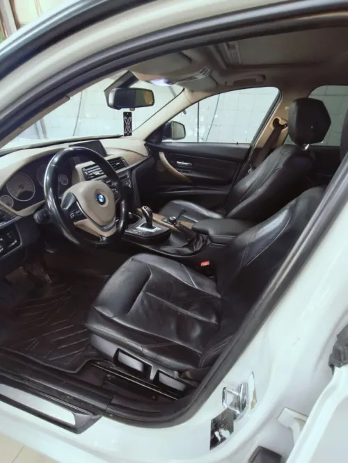 BMW Série 3 2013 Modern