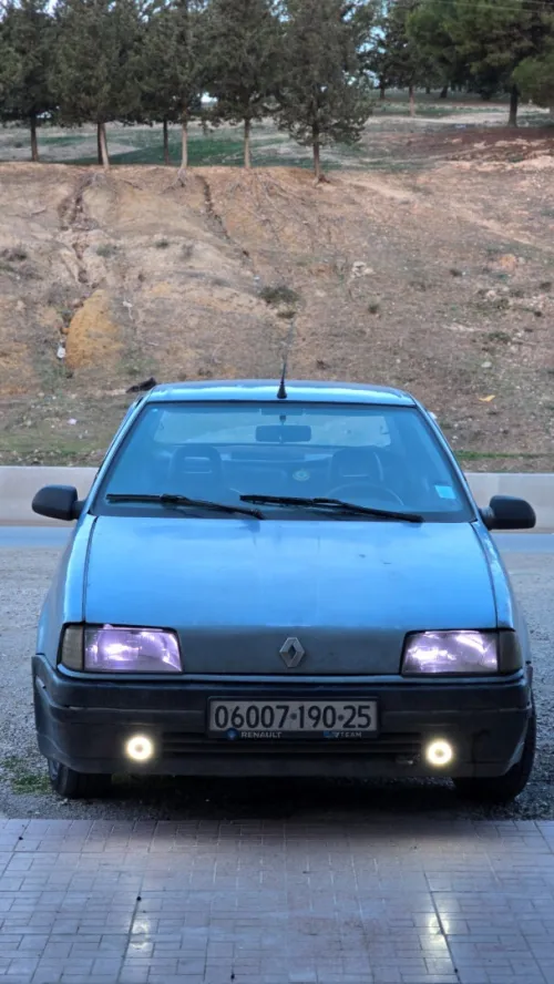 Renault 19 1990 