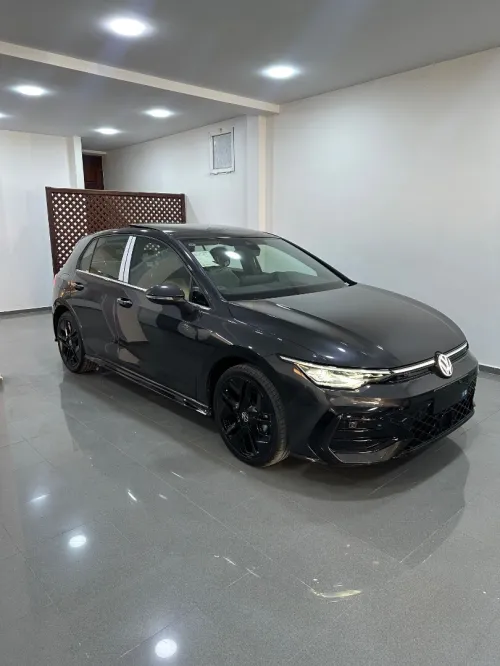 Volkswagen Golf 8 2025 R-Line
