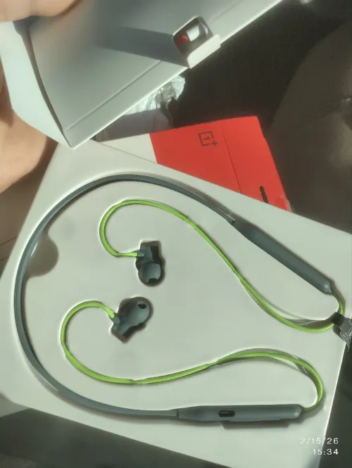 OnePlus wireless bullet z2