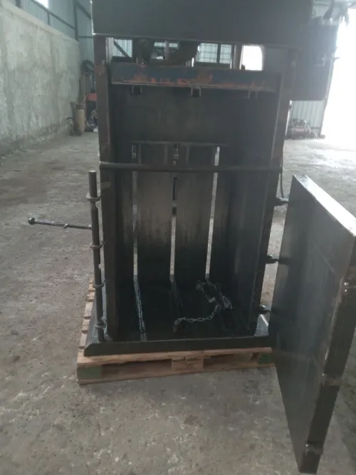 Presse hydraulique carton plastique