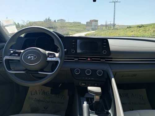 Hyundai Elantra 2021 Elantra