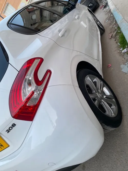 Peugeot 208 2015 Style