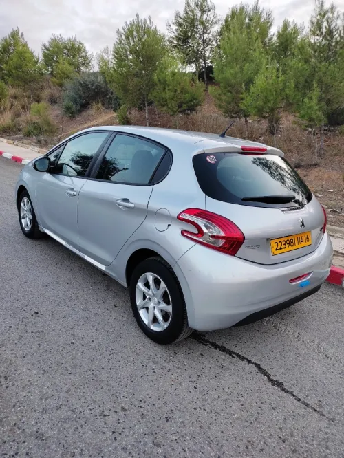 Peugeot 208 2014 Active