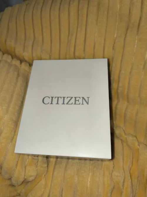 Citizen promaster éco drive CB5841 , solaire pas besoin de pile,verre saphir résistant