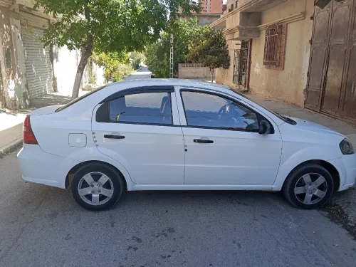 Chevrolet Aveo 5 portes 2013 Aveo 5 portes