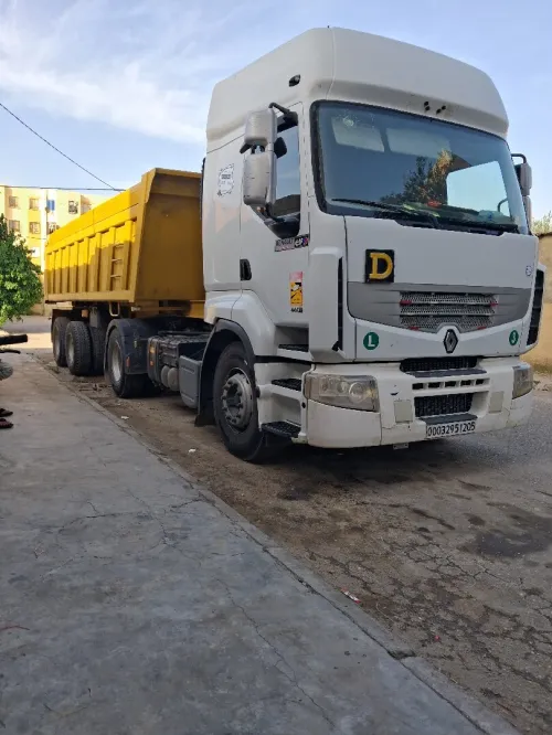 Renault Lander 2012