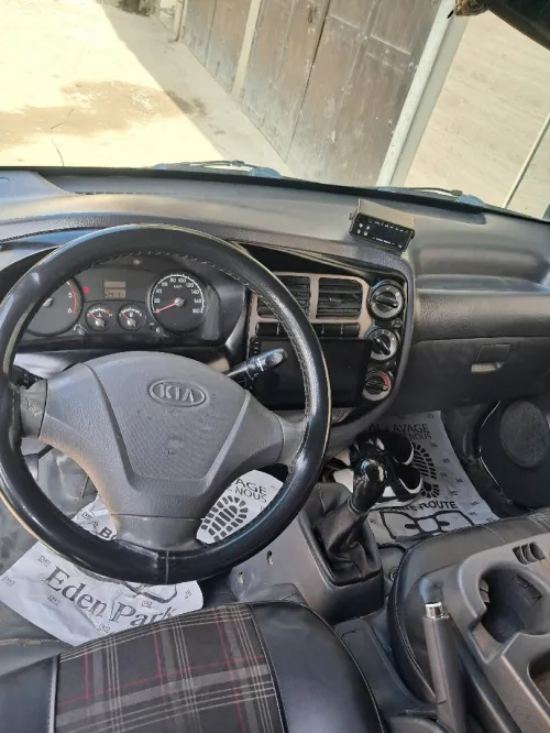 Kia Kia k2700 2011
