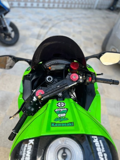 kawasaki zx10rr 2018