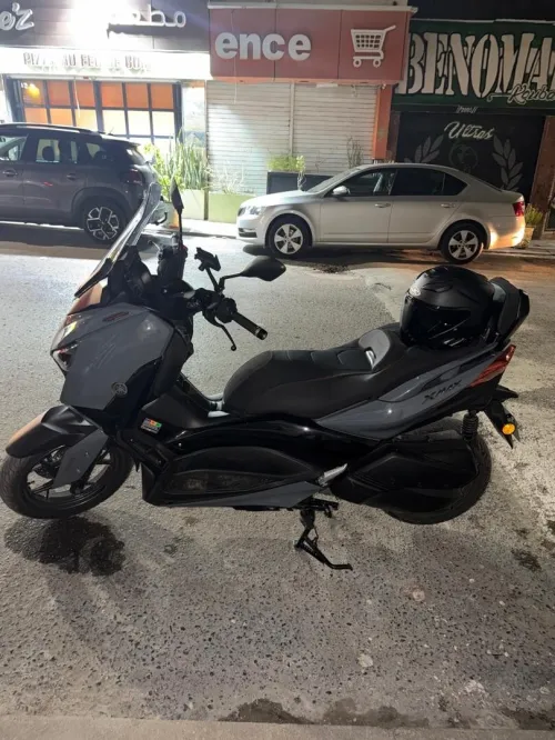 Yamaha Xmax tech max 