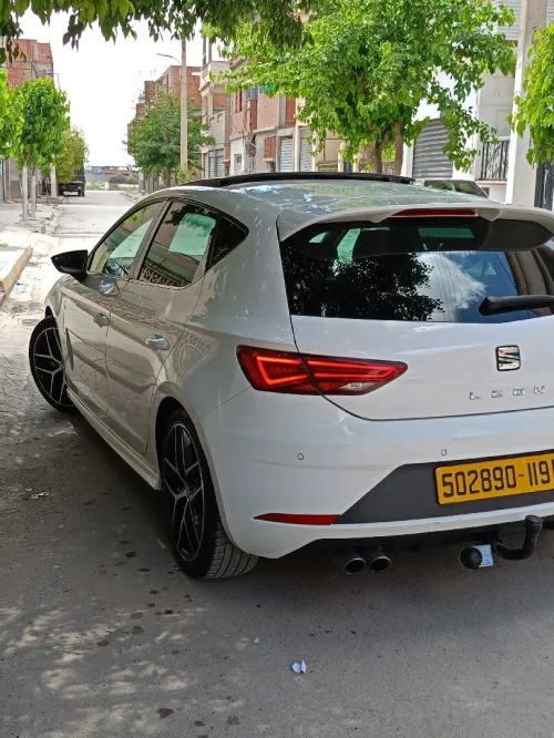 Seat Leon 2019 Beats
