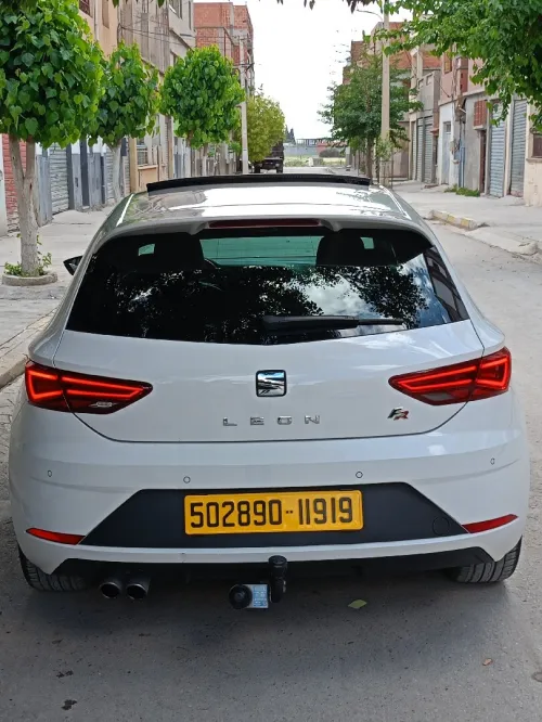Seat Leon 2019 Beats
