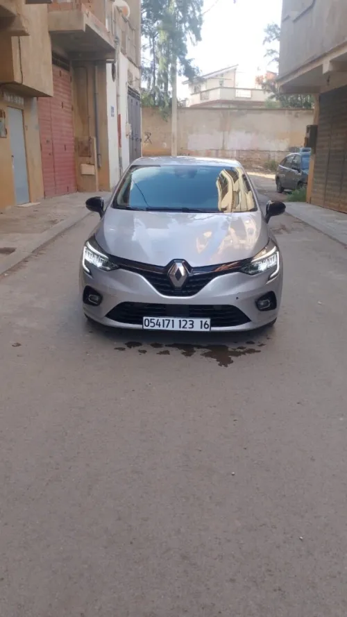 Renault Clio 5  2023 Evolution