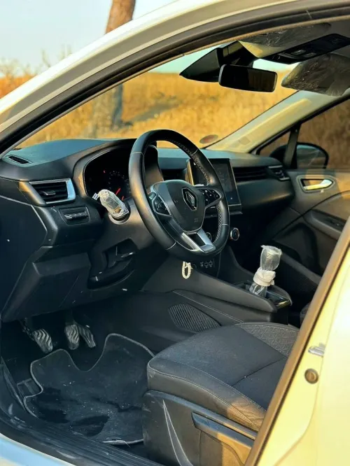 Renault Clio 5  2023 Evolution