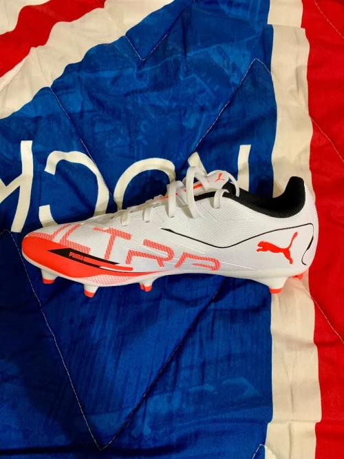 Chaussure de football puma